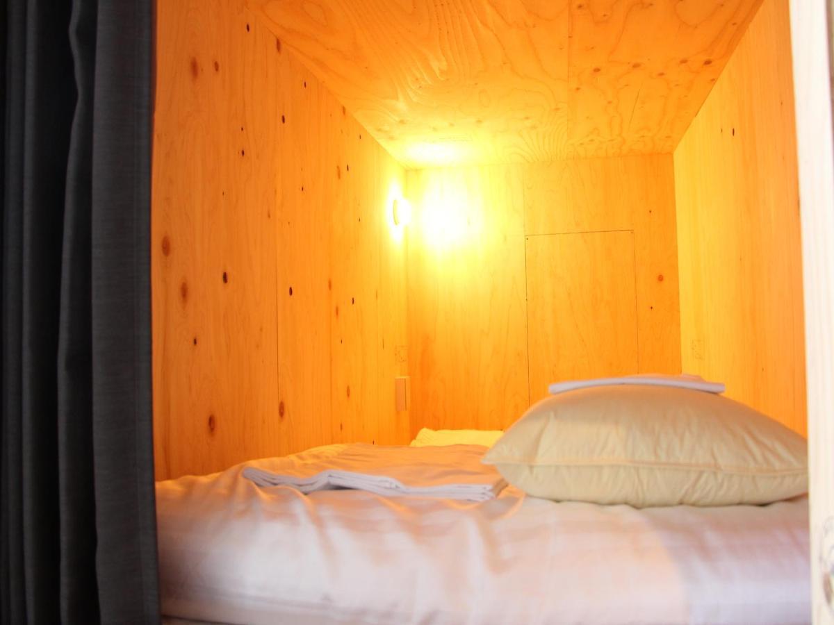 Travel&Book Hotel Hulatoncabin Takamatsu Esterno foto
