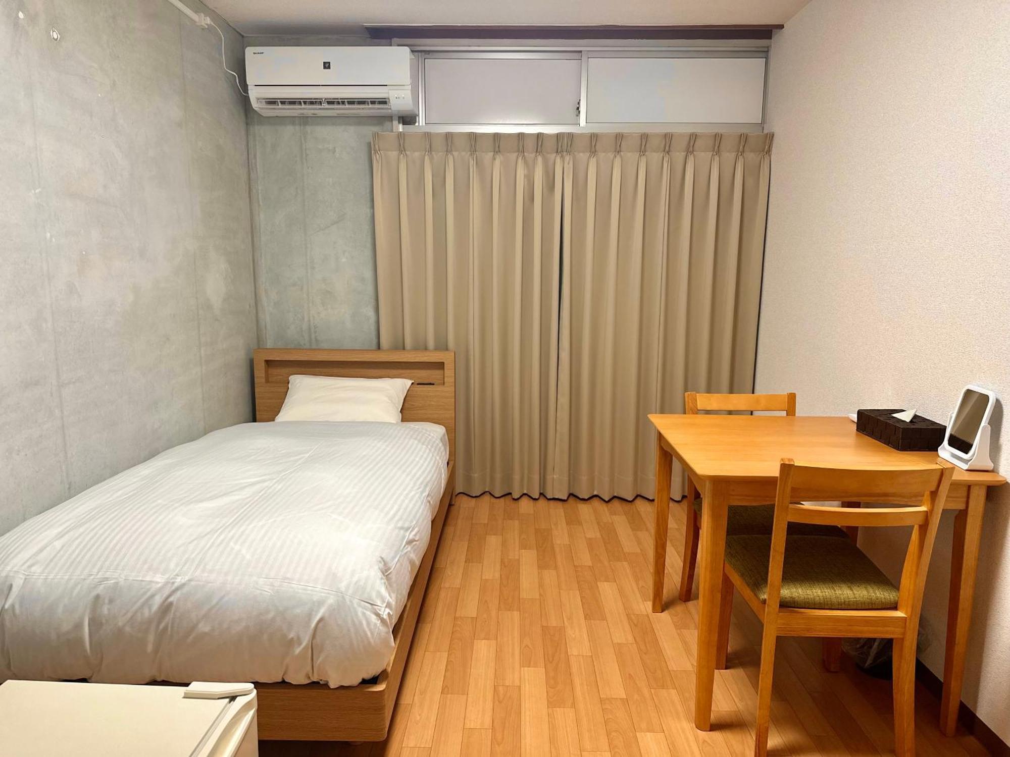 Travel&Book Hotel Hulatoncabin Takamatsu Esterno foto