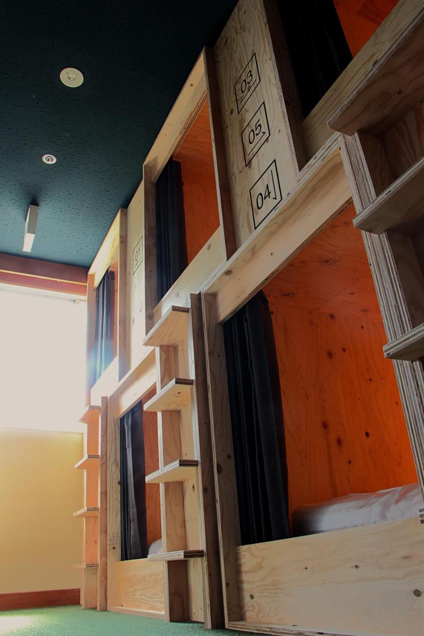 Travel&Book Hotel Hulatoncabin Takamatsu Esterno foto