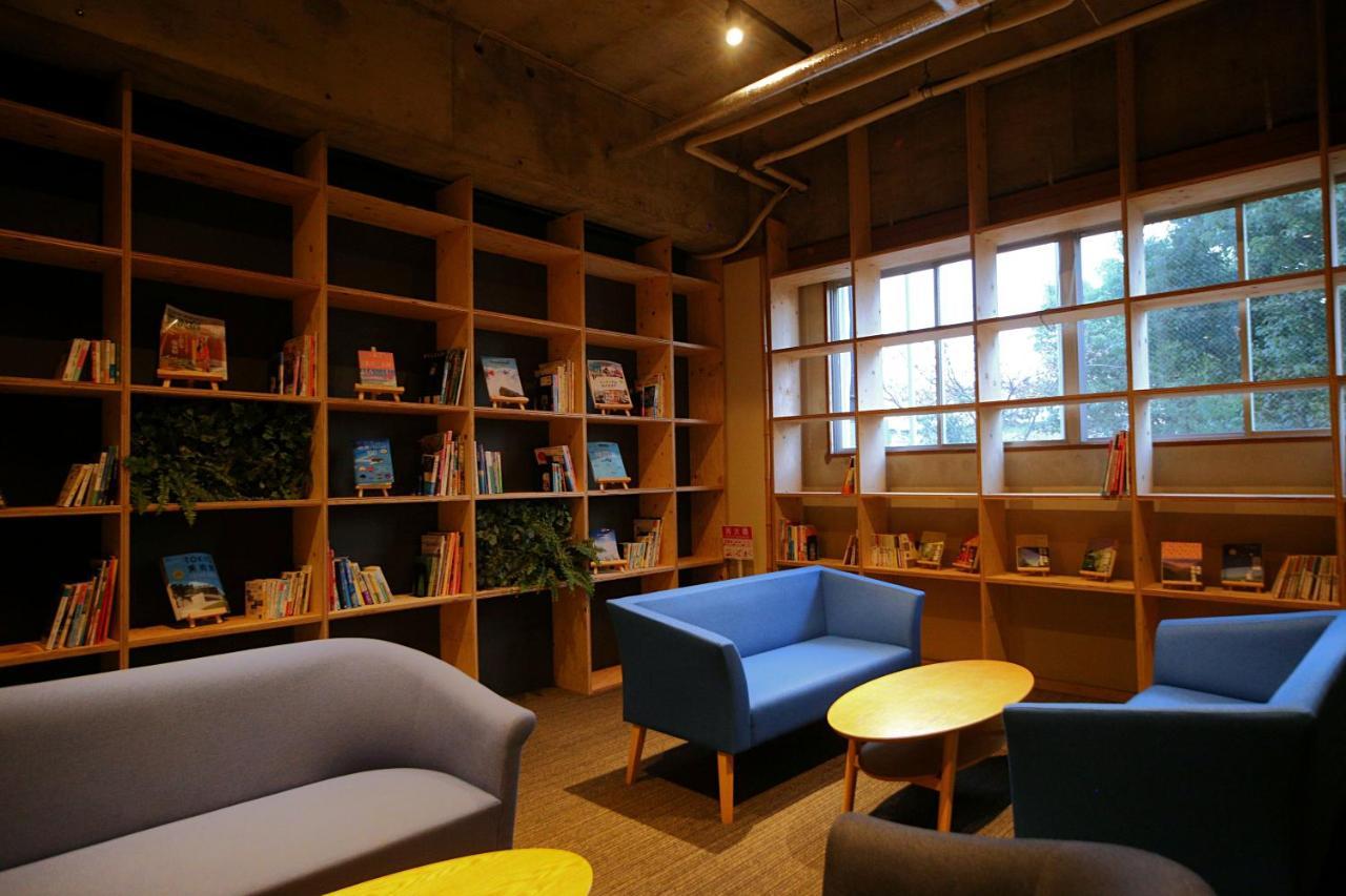 Travel&Book Hotel Hulatoncabin Takamatsu Esterno foto