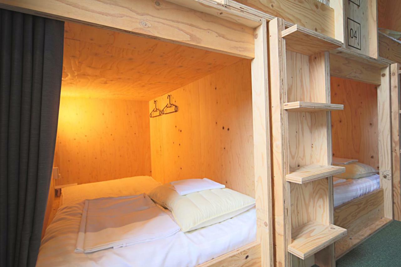 Travel&Book Hotel Hulatoncabin Takamatsu Esterno foto